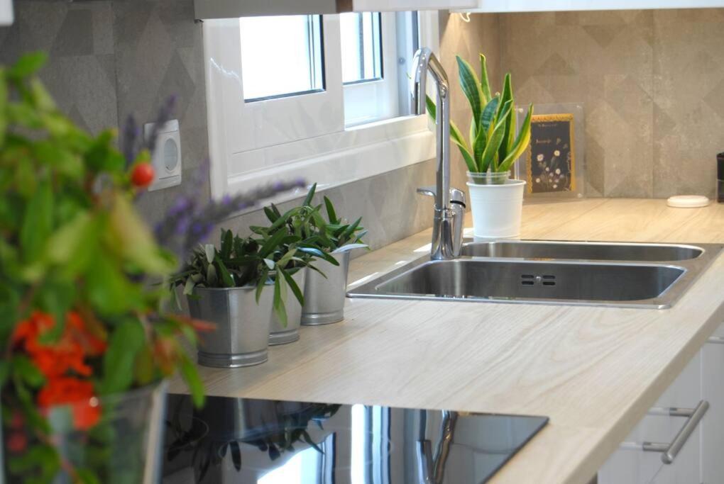 Bright And Airy 50 Meters From The Holiday home *